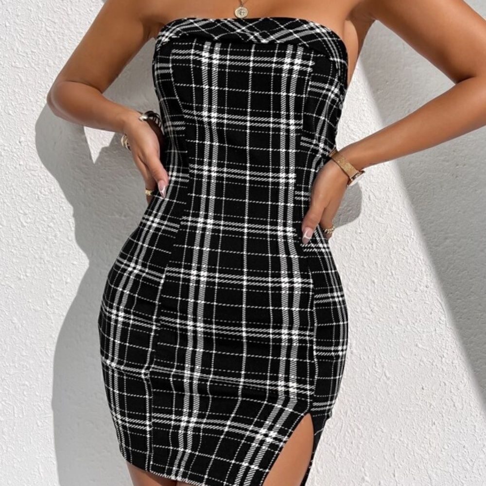 NEW! Cute and Sexy Black and White Plaid Print Split Hem Bodycon Tube Dress - Picture 4 of 4